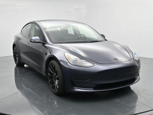 Midnight Silver Metallic 2023 Tesla Model 3 Performance