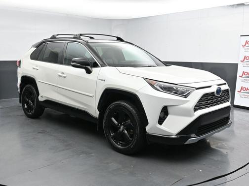 2019 Toyota RAV4 Hybrid SE