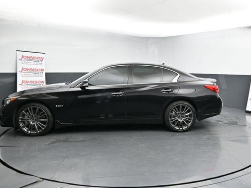 2016 INFINITI Q50 3.0t RED SPORT 400