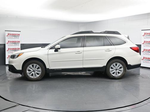 Crystal White Pearl 2015 Subaru Outback 2.5i Premium