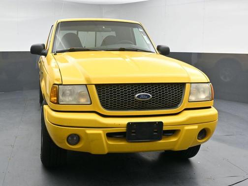 Chrome Yellow Clearcoat 2002 Ford Ranger XLT SuperCab