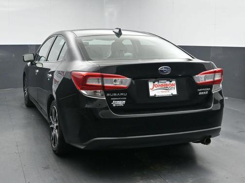 Crystal Black Silica 2017 Subaru Impreza 2.0i Limited