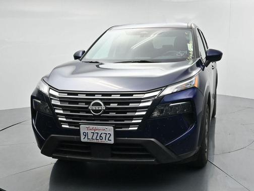Deep Ocean Blue Pearl 2024 Nissan Rogue SV