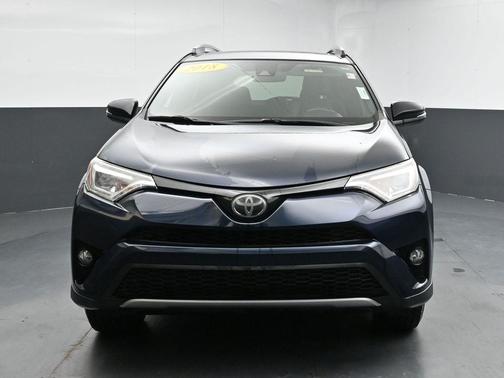 2018 Toyota RAV4 SE