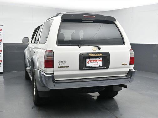 Natural White 1997 Toyota 4Runner SR5 4WD