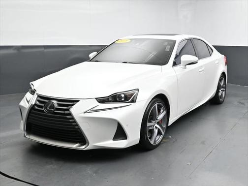 2018 Lexus IS 300 Base