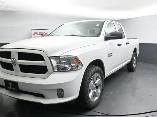 Bright White Clearcoat 2018 RAM 1500 Express