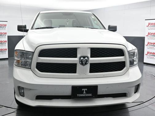 Bright White Clearcoat 2018 RAM 1500 Express