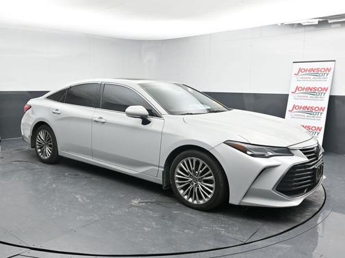 2022 Toyota Avalon Limited