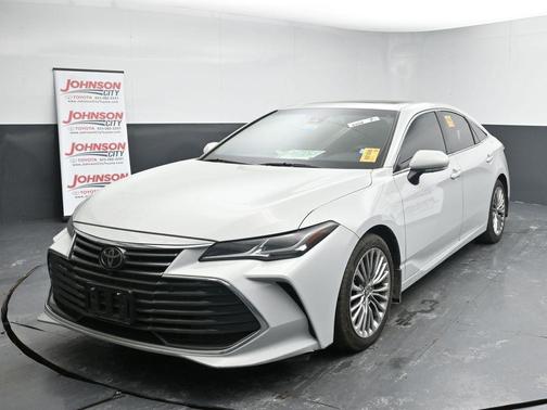 2022 Toyota Avalon Limited
