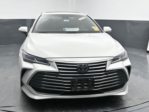 2022 Toyota Avalon Limited