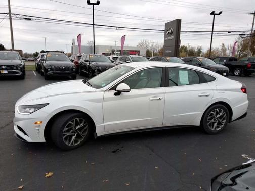 2020 Hyundai SONATA SEL