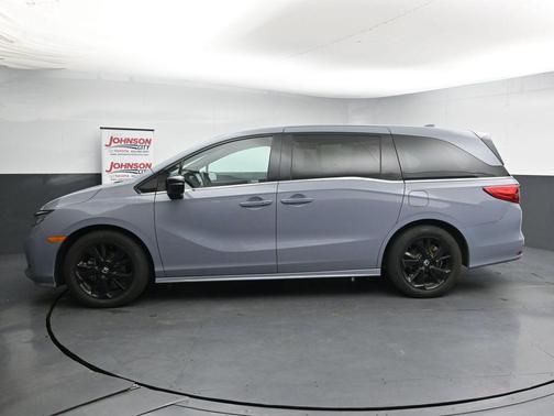 Sonic Gray Pearl 2024 Honda Odyssey Sport