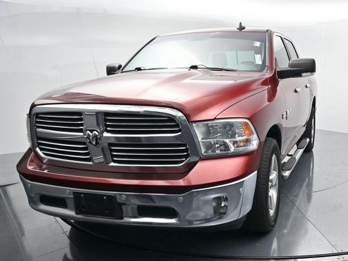 Delmonico Red Pearlcoat 2016 RAM 1500 Big Horn