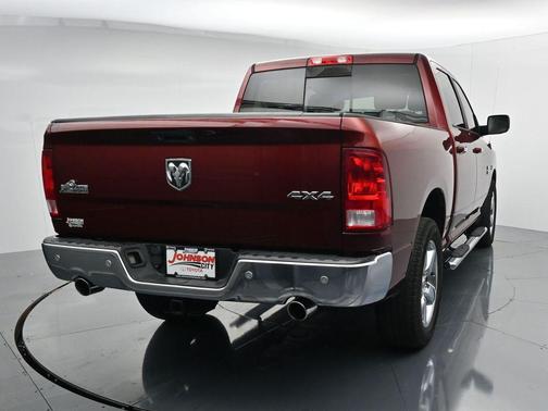 Delmonico Red Pearlcoat 2016 RAM 1500 Big Horn