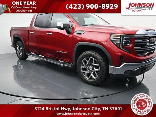 Cayenne Red Tintcoat 2022 GMC Sierra 1500 SLT