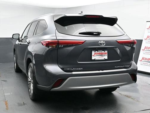 2020 Toyota Highlander Platinum