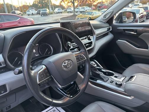 2020 Toyota Highlander Platinum