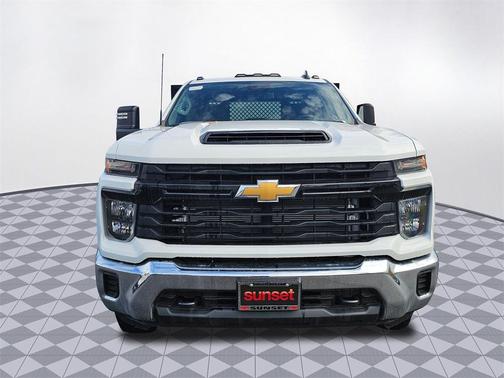2025 Chevrolet Silverado 3500 WT