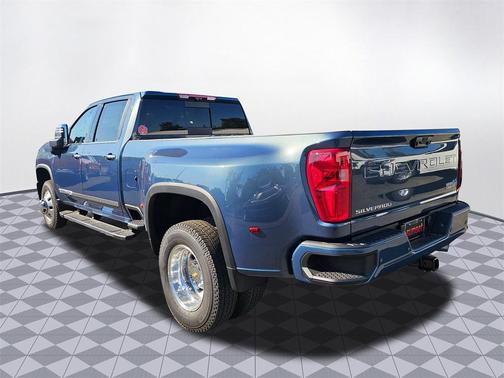2026 Chevrolet Silverado 3500 High Country