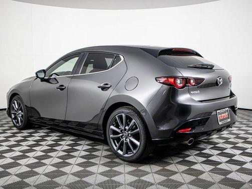 2022 Mazda Mazda3 FWD w/Preferred Package