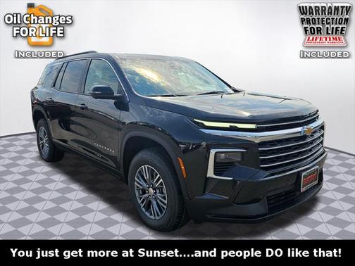 2025 Chevrolet Traverse LT