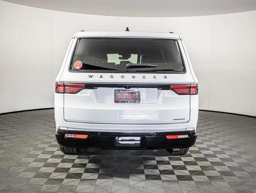 2024 Jeep Wagoneer L Series III 4x4