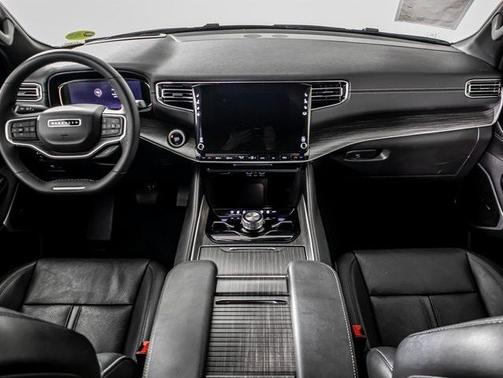 2024 Jeep Wagoneer L Series III 4x4