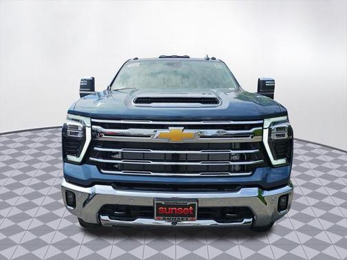 2025 Chevrolet Silverado 3500 LTZ