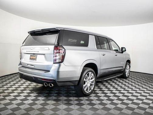2023 Chevrolet Suburban 4WD High Country