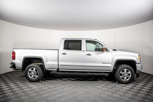 2019 GMC Sierra 3500 SLT