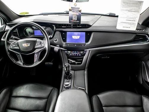 2020 Cadillac XT5 Premium Luxury