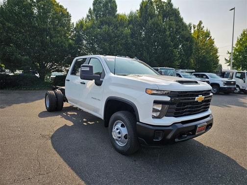 2026 Chevrolet Silverado 3500 WT