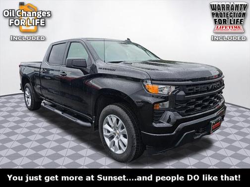 2025 Chevrolet Silverado 1500 Custom