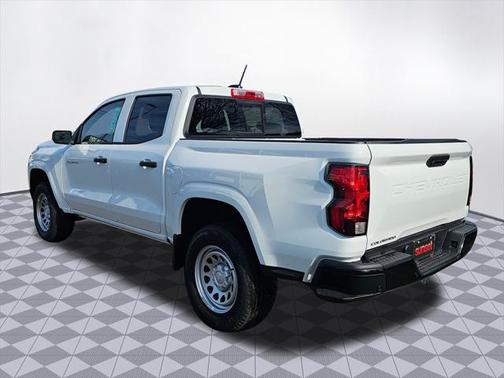 2025 Chevrolet Colorado WT