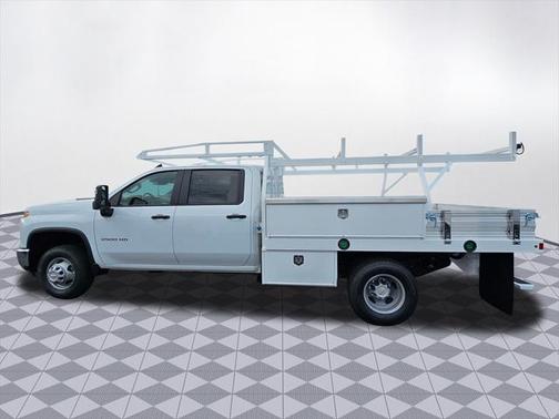 2025 Chevrolet Silverado 3500 WT