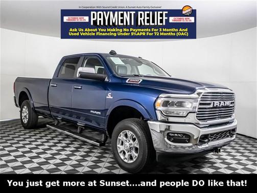 2022 RAM 3500 Laramie Crew Cab 4x4 8' Box