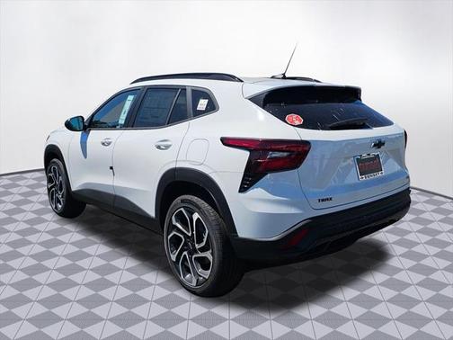 2025 Chevrolet Trax FWD 2RS