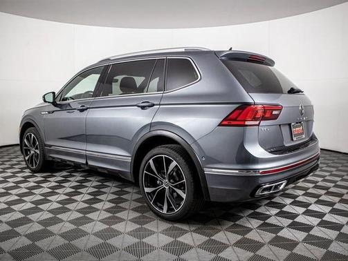 2024 Volkswagen Tiguan 2.0T SEL R-Line 4MOTION