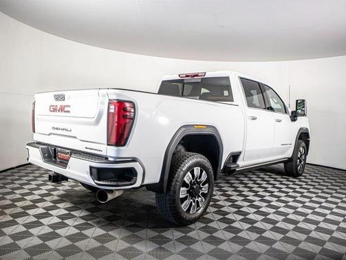 2024 GMC Sierra 3500 Denali