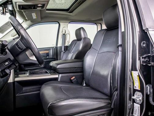 2014 RAM 3500 Laramie