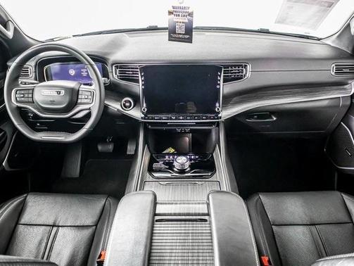 2023 Jeep Wagoneer L Series II 4x4