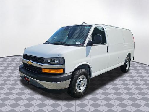 2025 Chevrolet Express 2500 RWD 2500 Regular Wheelbase WT
