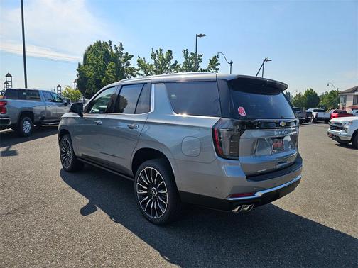 2025 Chevrolet Tahoe 4WD High Country