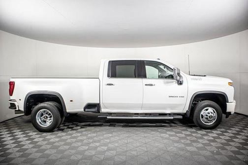 2022 Chevrolet Silverado 3500 High Country
