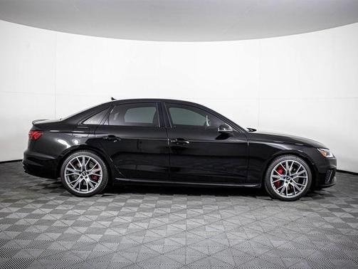 2023 Audi S4 Premium Plus TFSI quattro Tiptronic