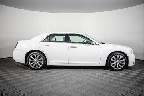 2019 Chrysler 300 Limited
