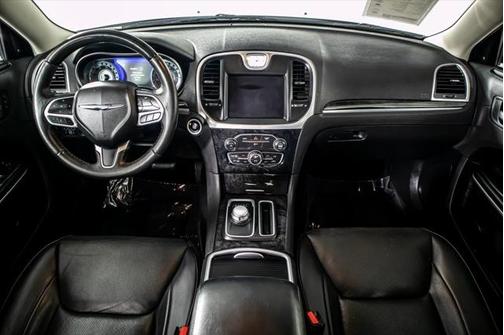 2019 Chrysler 300 Limited