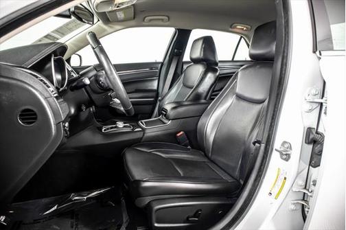 2019 Chrysler 300 Limited