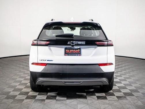 2023 Chevrolet Bolt EUV FWD LT